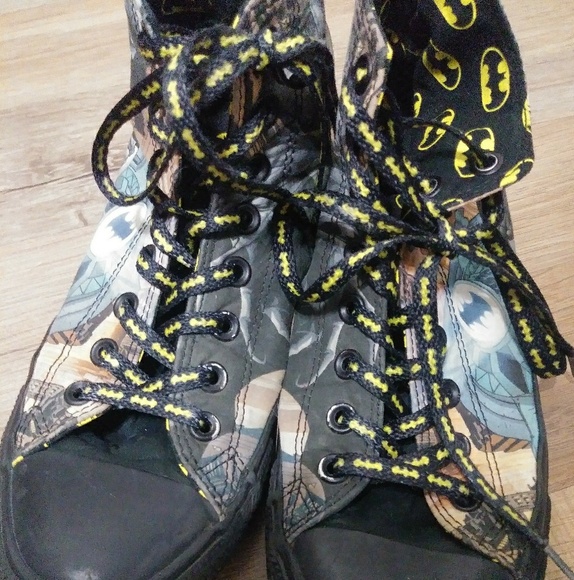 batman converse mens size 9